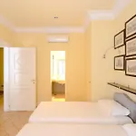 Apartment Passeggiata Di Ripetta Private