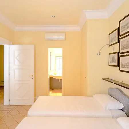 Apartment Passeggiata Di Ripetta Private